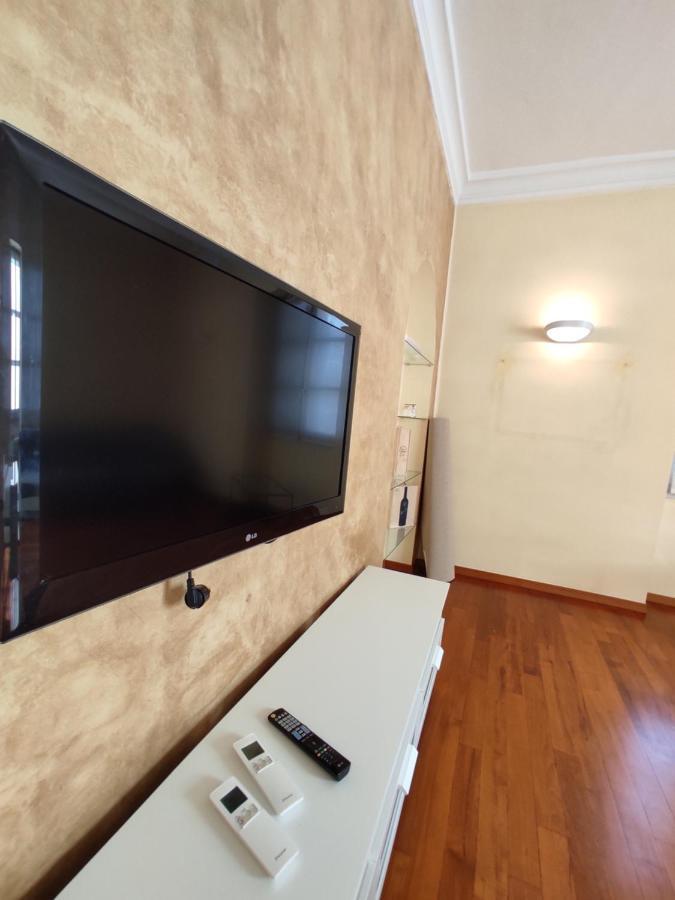 Solferino Apartment 2 Торино Екстериор снимка