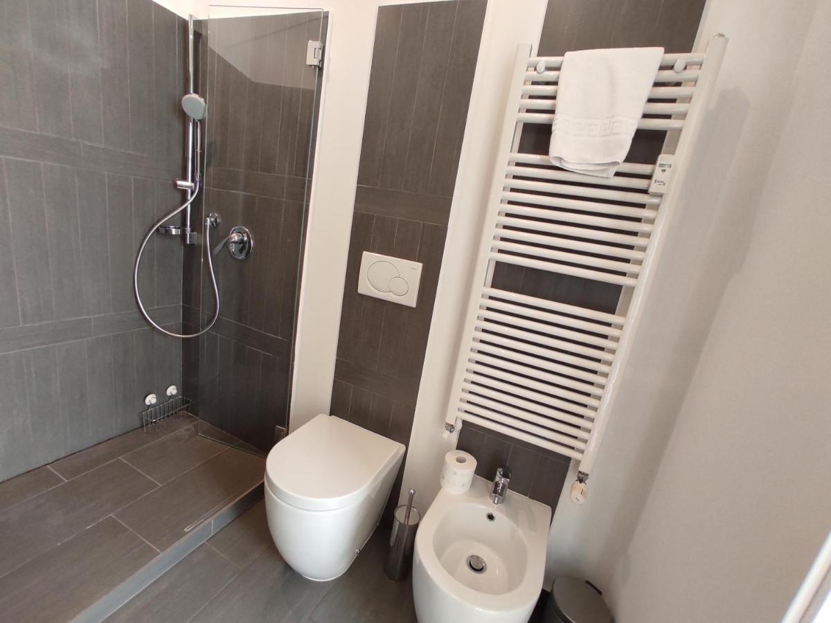 Solferino Apartment 2 Торино Екстериор снимка