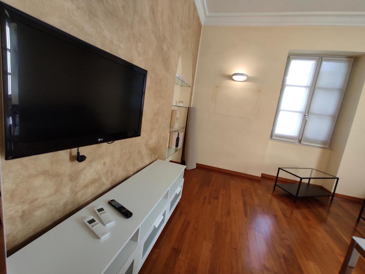 Solferino Apartment 2 Торино Екстериор снимка