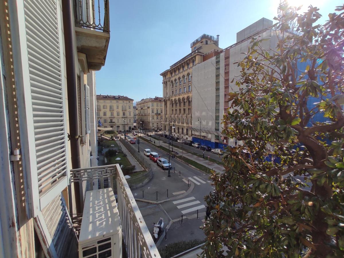 Solferino Apartment 2 Торино Екстериор снимка