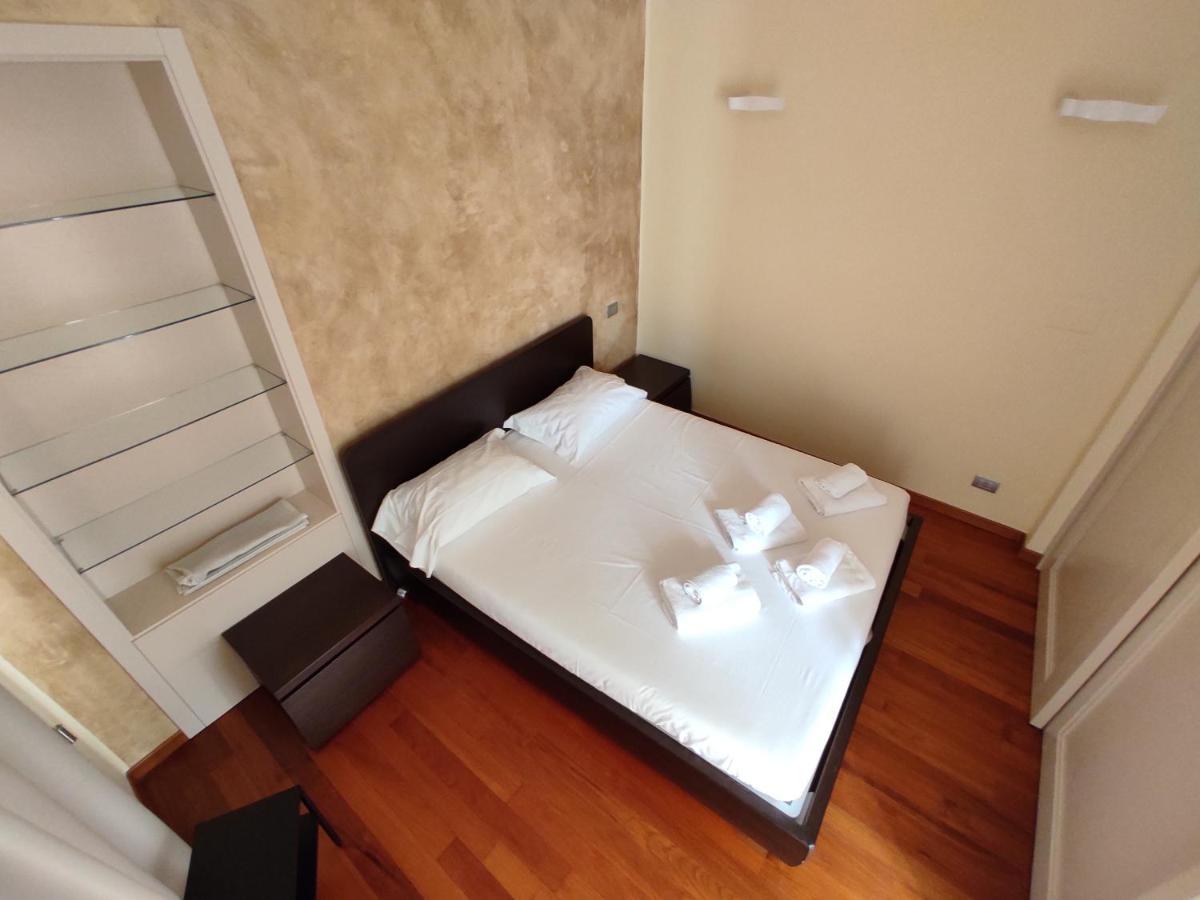 Solferino Apartment 2 Торино Екстериор снимка